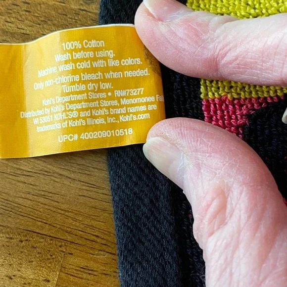 Celebrate Summer Together MultiColor Sugar Skull 60”x32” 100% Beach Towel - Picture 4 of 4